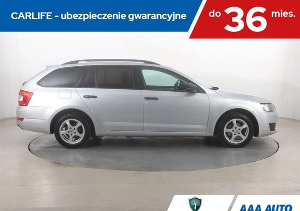 Skoda Octavia cena 28000 przebieg: 264558, rok produkcji 2014 z Trzemeszno małe 172